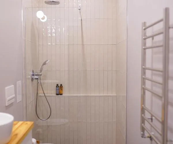 Spacious Brand New Modern In Old Town * Riga