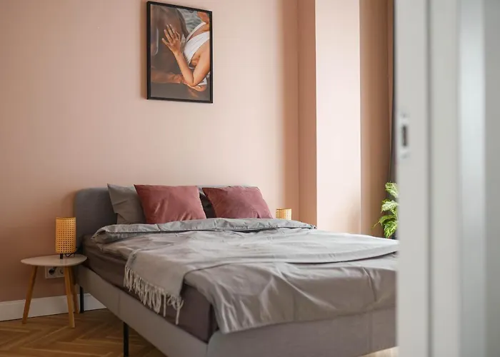 Spacious Brand New Modern In Old Town Dzīvoklis Riga