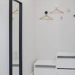 Spacious Brand New Modern In Old Town *
